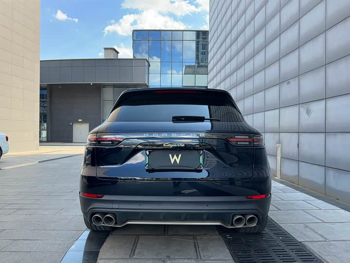 Фото 6 - Porsche Cayenne Hybrid