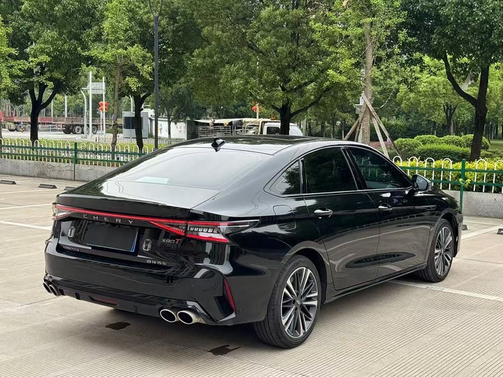 Фото 17 - Chery Arrizo 8