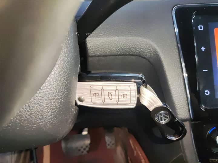 Фото 9 - Skoda Rapid