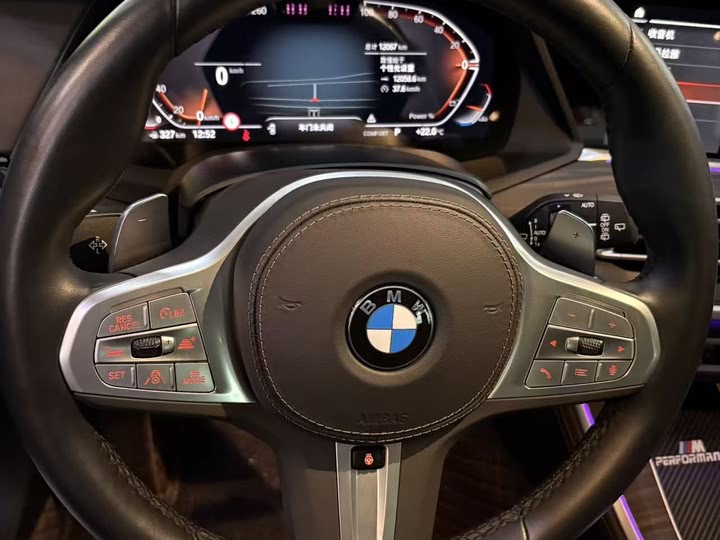 Фото 11 - BMW X5