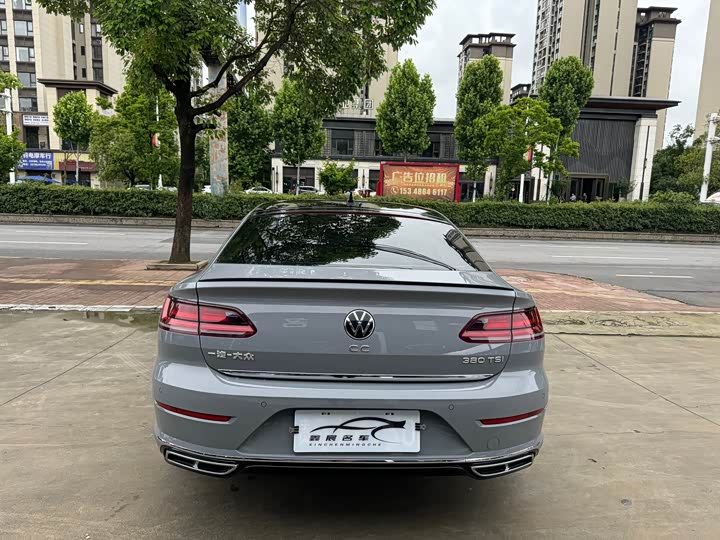 Фото 8 - Volkswagen CC