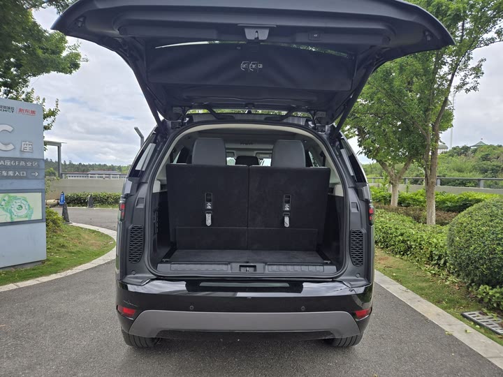 Фото 14 - Land Rover Discovery