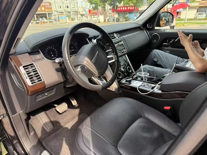 Фото 4 - Land Rover Range Rover