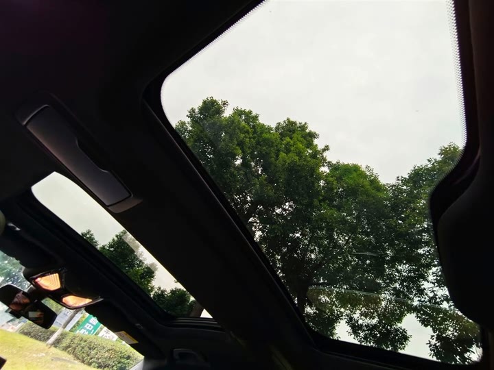 Фото 19 - BMW 5 Series Hybrid