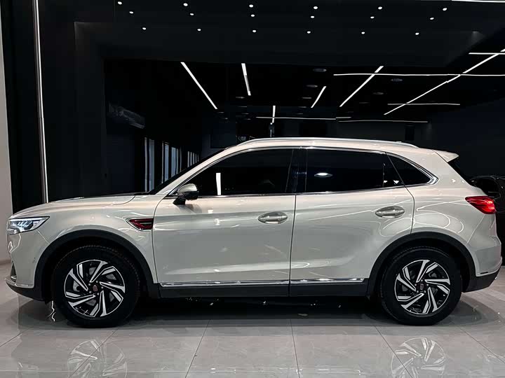 Фото 5 - Hongqi HS5