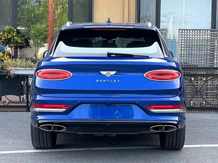 Фото 4 - Bentley Bentayga