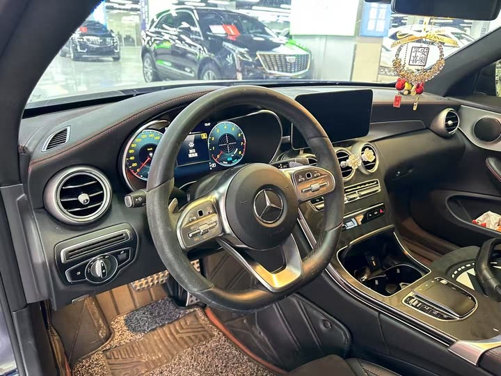 Фото 5 - Mercedes-Benz C-Class