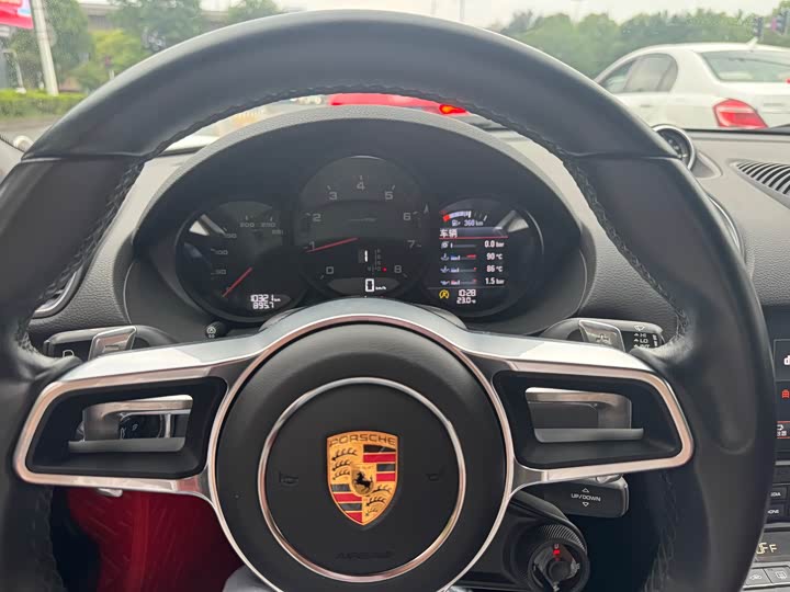 Фото 6 - Porsche 718