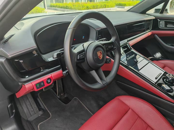 Фото 6 - Porsche Panamera