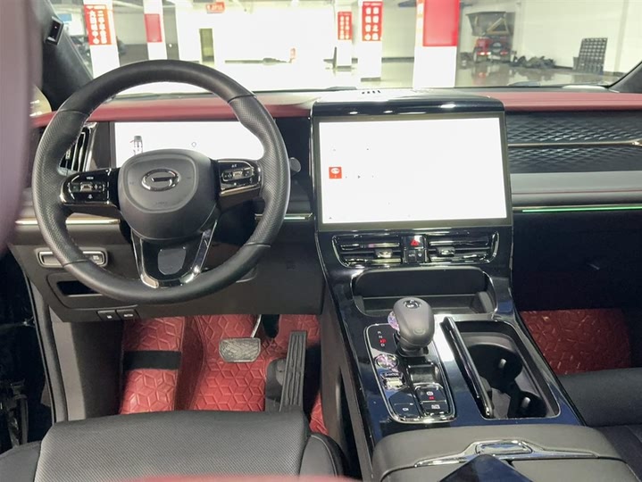 Фото 12 - GAC Trumpchi M8