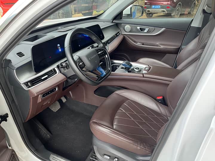 Фото 13 - Chery Tiggo 8 Pro Hybrid