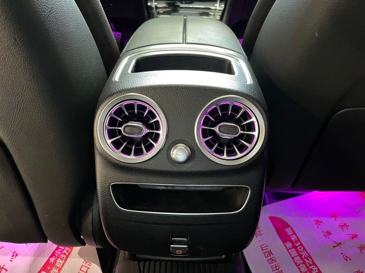 Фото 11 - Mercedes-Benz GLC-Class