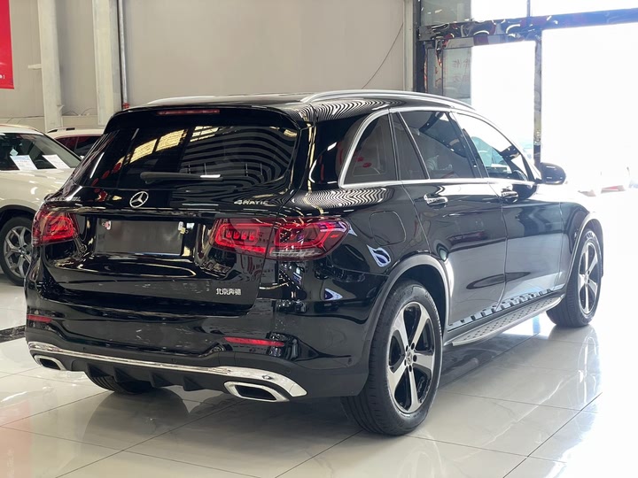 Фото 18 - Mercedes-Benz GLC-Class