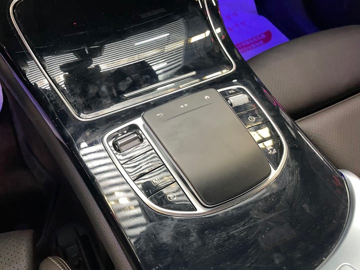 Фото 9 - Mercedes-Benz GLC-Class