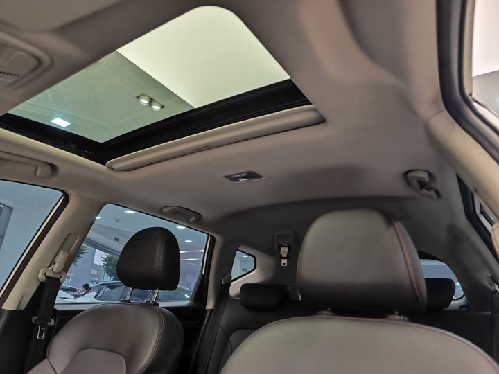 Фото 9 - Haval M6