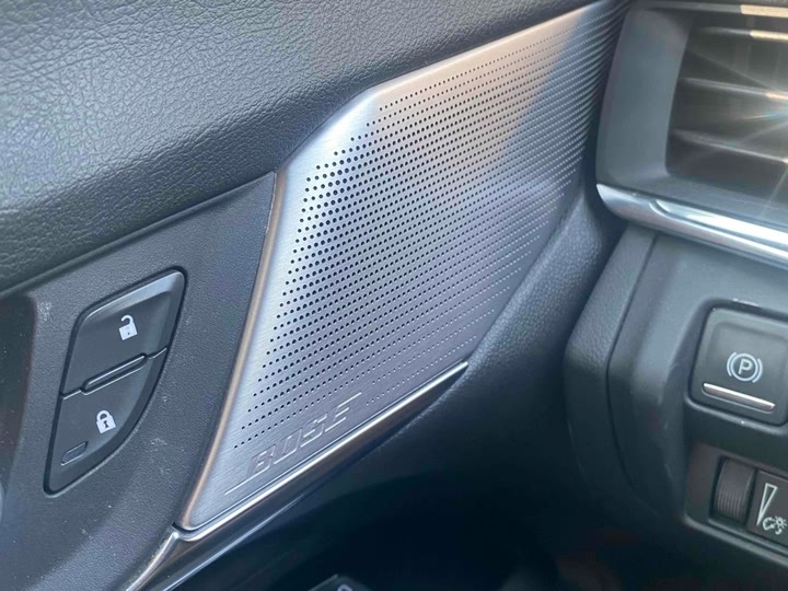 Фото 13 - Cadillac CT4