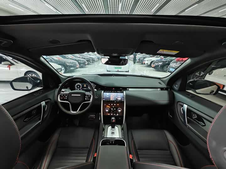 Фото 15 - Land Rover Discovery Sport