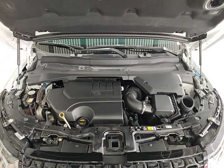 Фото 16 - Land Rover Discovery Sport