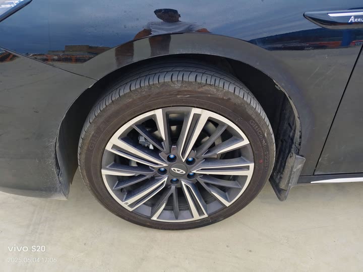 Фото 6 - Chery Arrizo 8 Pro