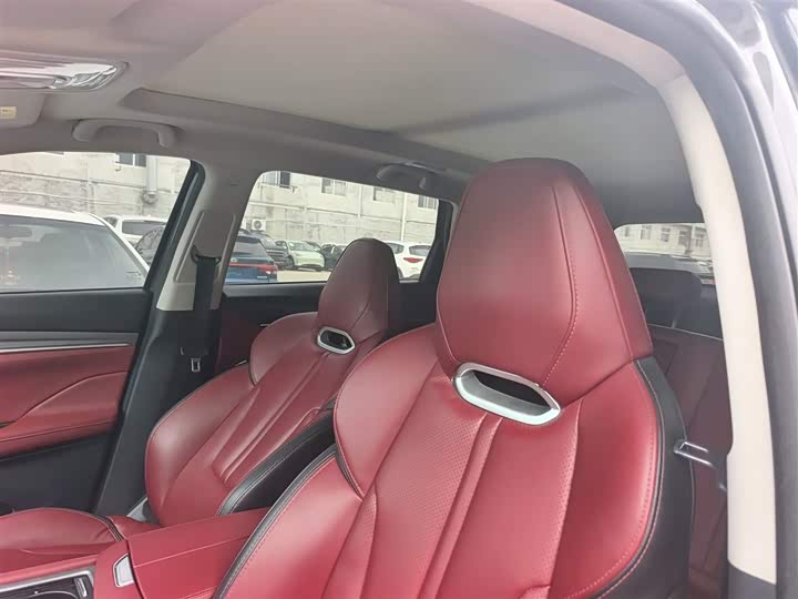 Фото 18 - Changan CS75 Plus