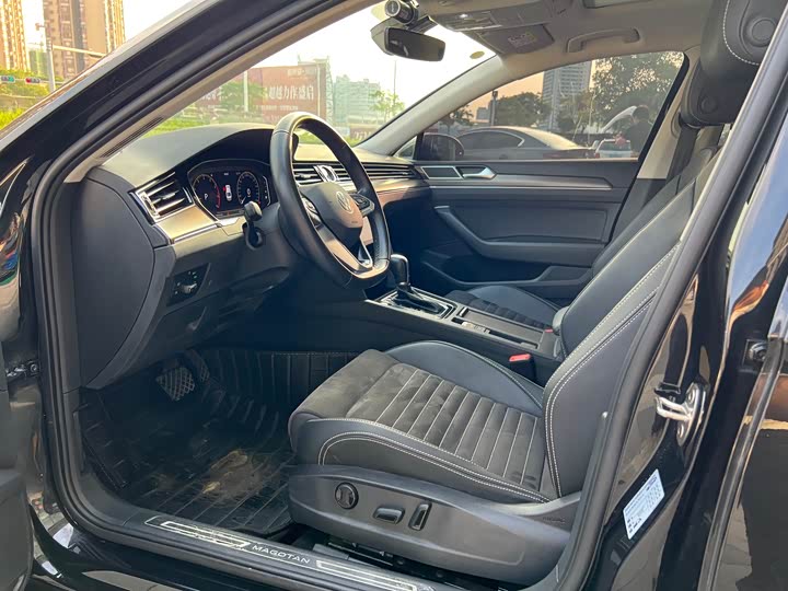 Фото 6 - Volkswagen Magotan