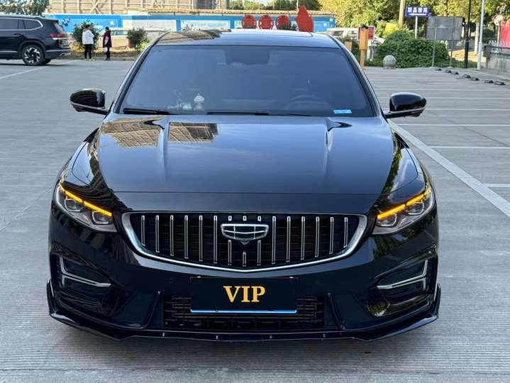 Фото 2 - Geely Preface