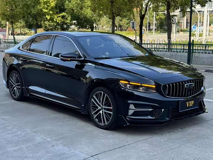 Фото 3 - Geely Preface