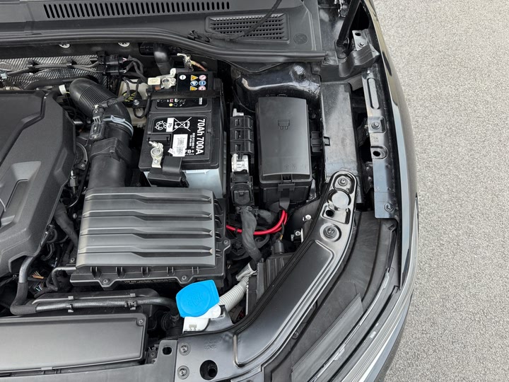 Фото 39 - Volkswagen Passat