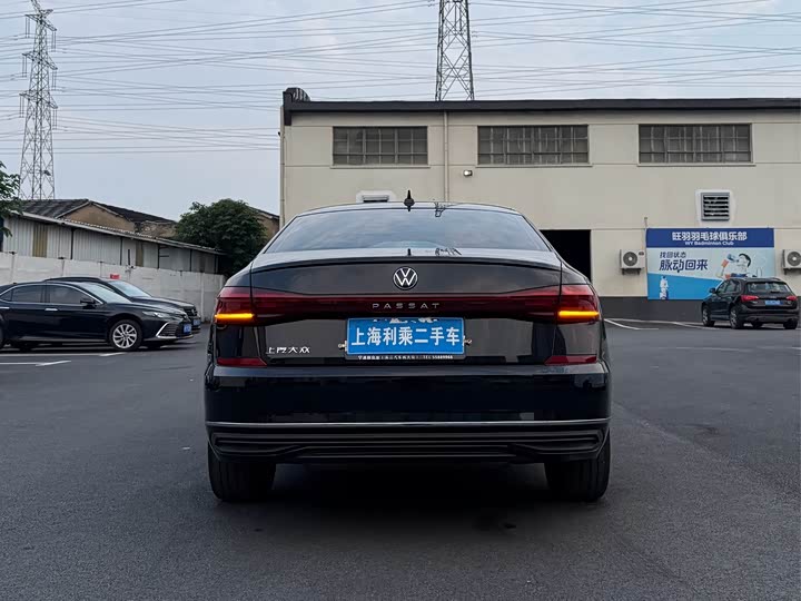 Фото 42 - Volkswagen Passat