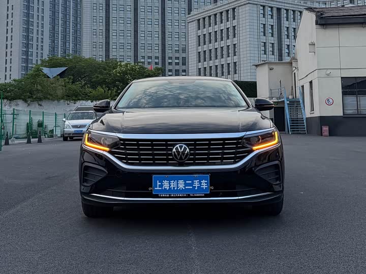 Фото 46 - Volkswagen Passat