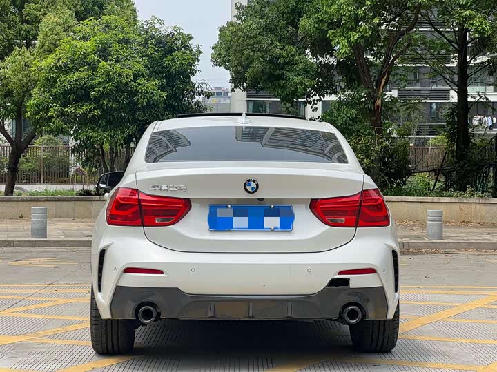 Фото 6 - BMW 1 Series