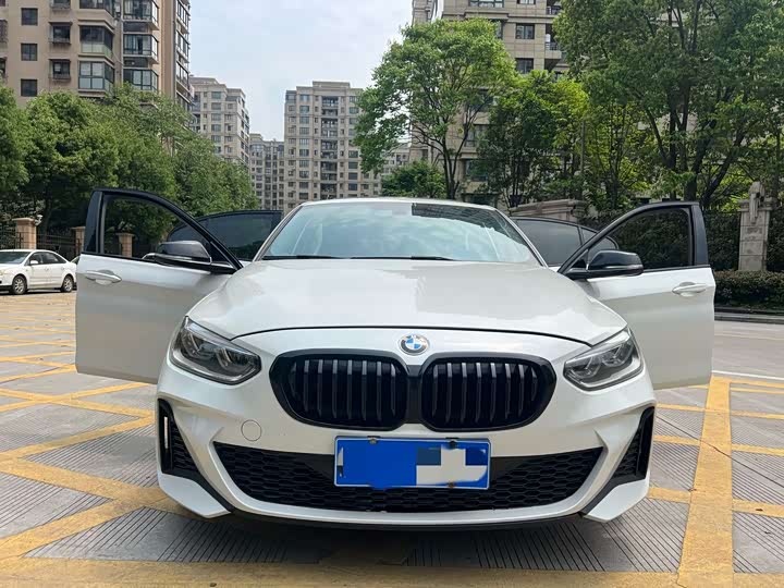 Фото 8 - BMW 1 Series