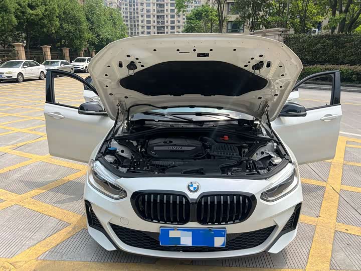 Фото 9 - BMW 1 Series