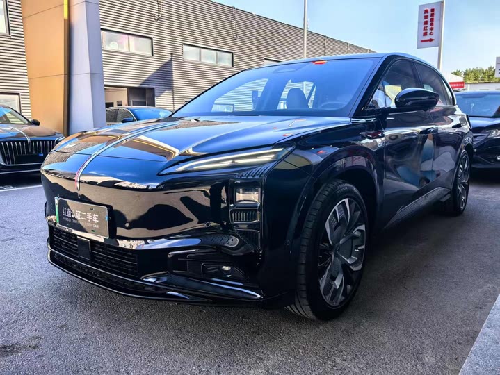 Фото 1 - Hongqi EHS7 (Tiangong 08)