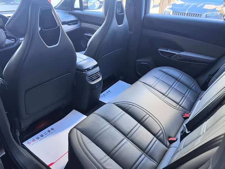 Фото 6 - Hongqi EHS7 (Tiangong 08)