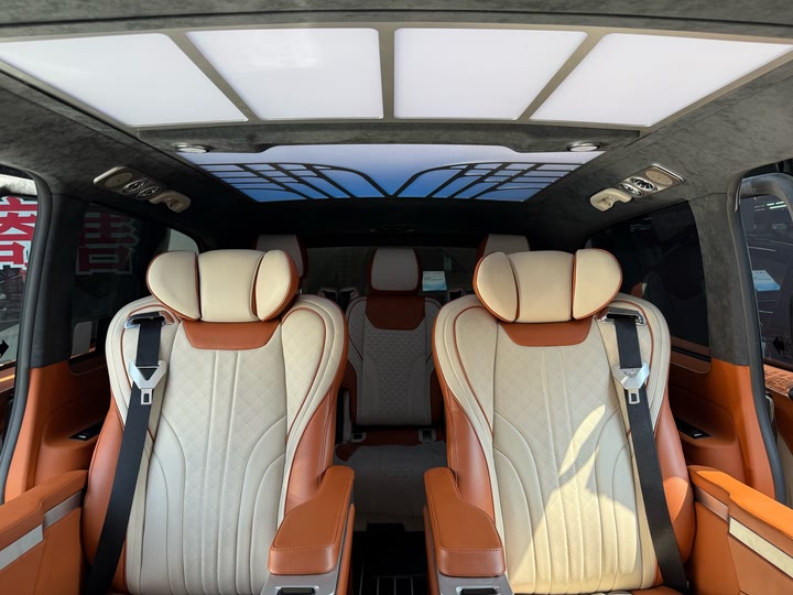 Фото 13 - Mercedes-Benz Vito