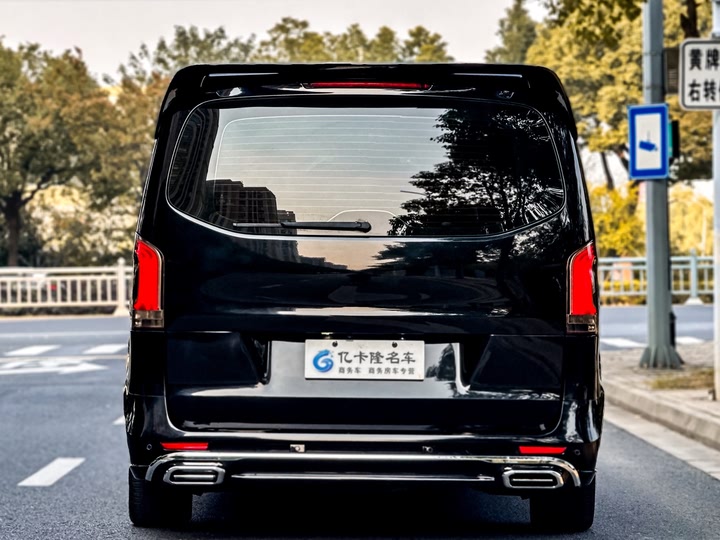 Фото 17 - Mercedes-Benz Vito