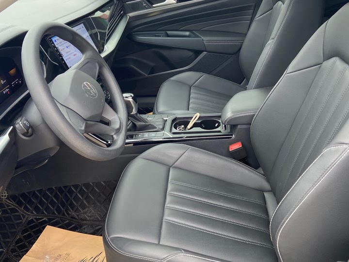 Фото 6 - Volkswagen Passat