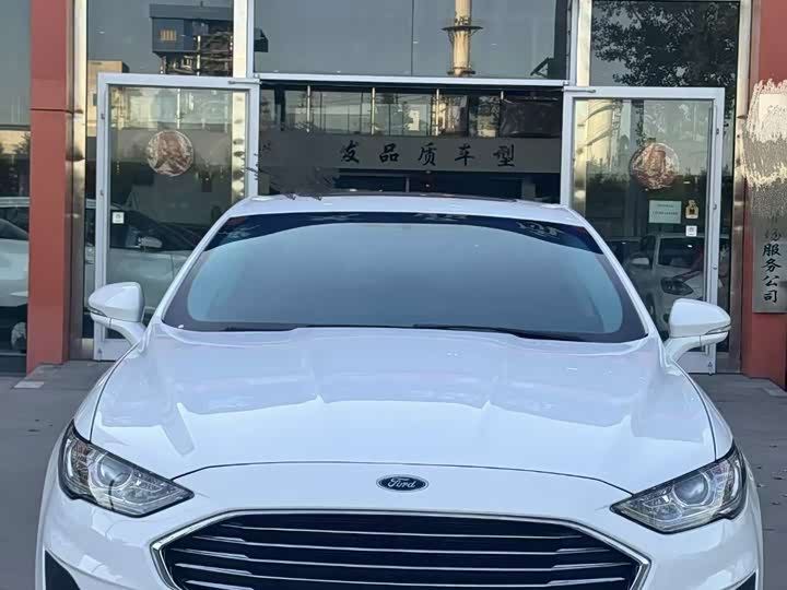 Фото 2 - Ford Mondeo