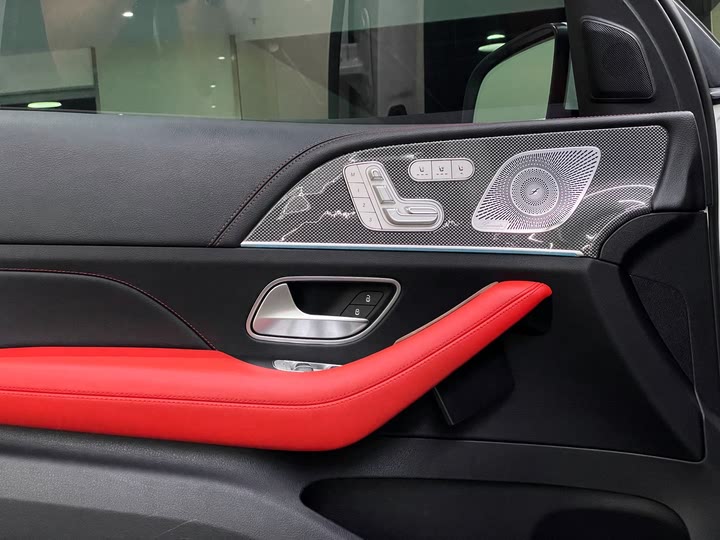 Фото 22 - Mercedes-Benz GLE-Class AMG