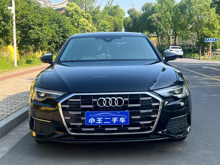 Фото 3 - Audi A6L