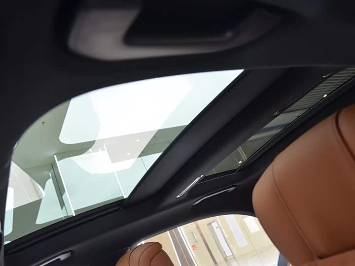 Фото 11 - Mercedes-Benz S-Class