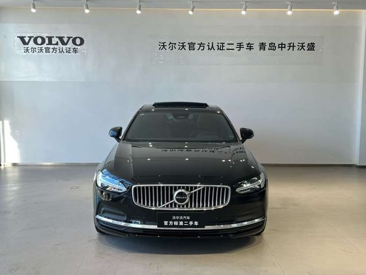 Фото 2 - Volvo S90