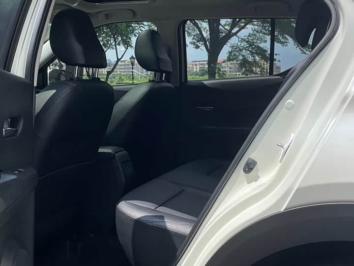 Фото 6 - Nissan Kicks