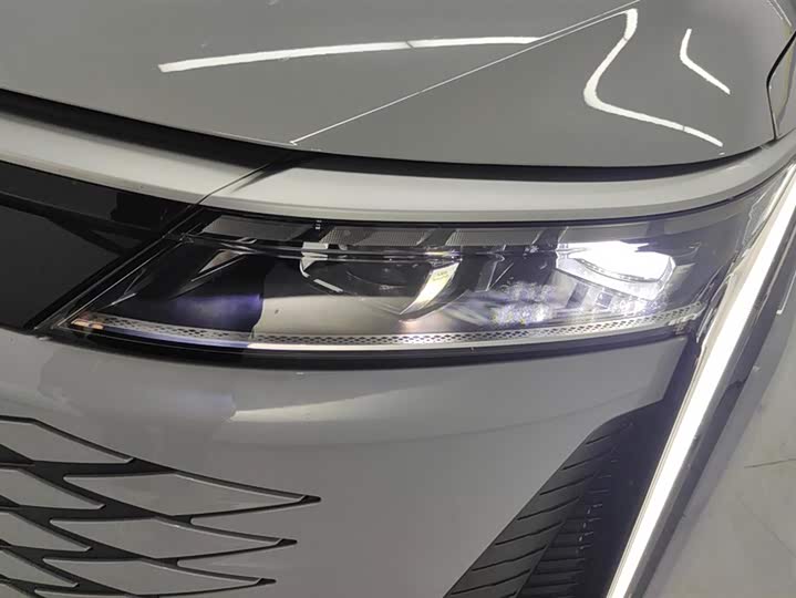 Фото 5 - Exeed RX C-DM Hybrid