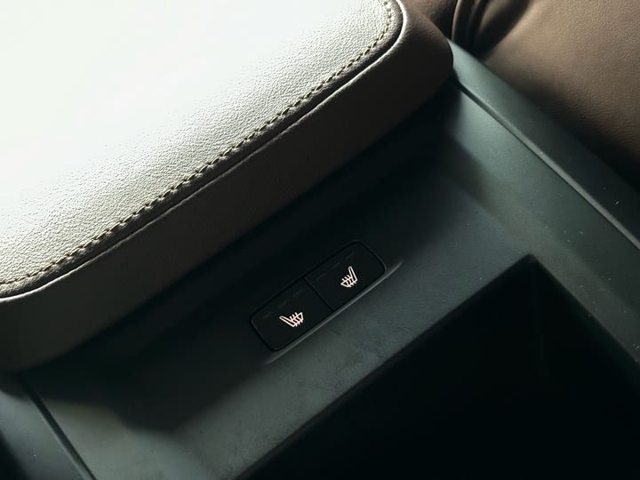 Фото 21 - Volvo S90