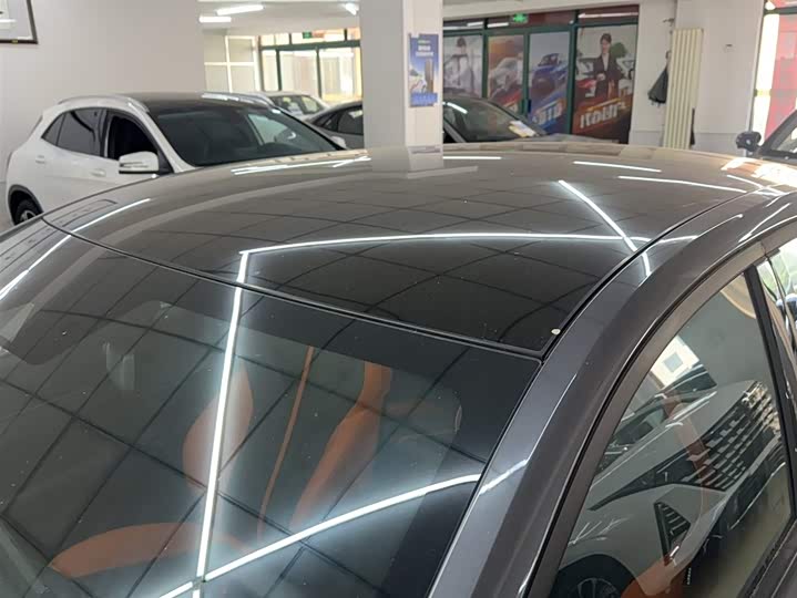 Фото 17 - Changan UNI-V