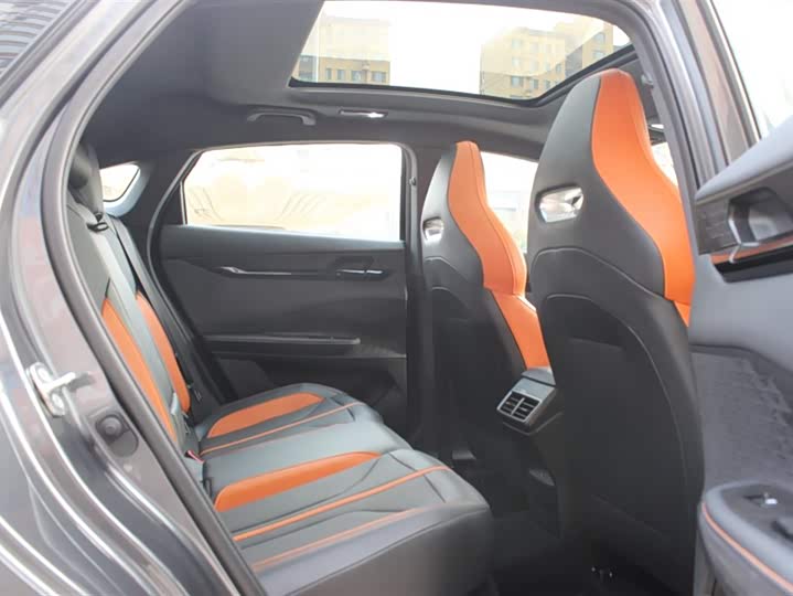 Фото 20 - Changan UNI-V