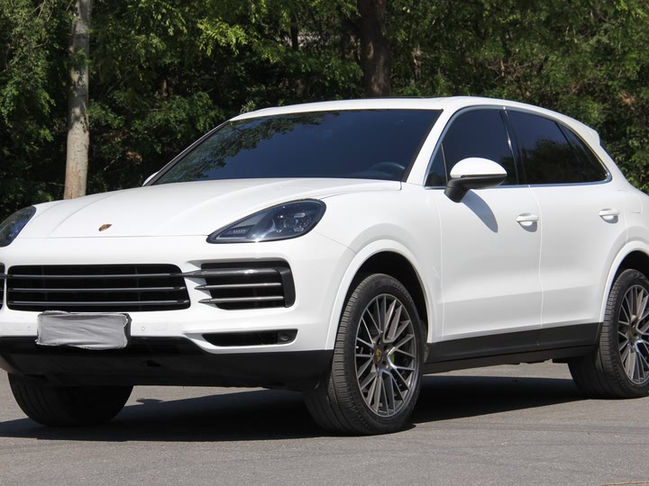 Фото 2 - Porsche Cayenne Hybrid