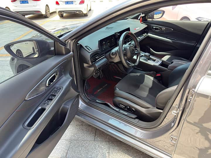 Фото 4 - GAC Trumpchi Empow R